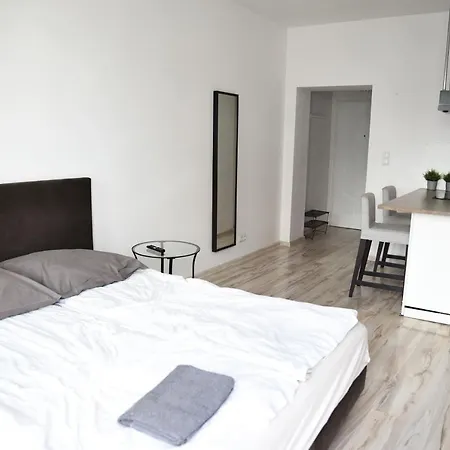 Perfect Stay - 