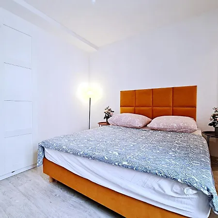 Perfect Stay - 