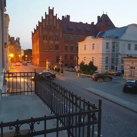 Perfect Stay - 